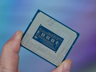 LGA1851接口史上最短命只用一代！Intel下下代Razer Lake首曝!